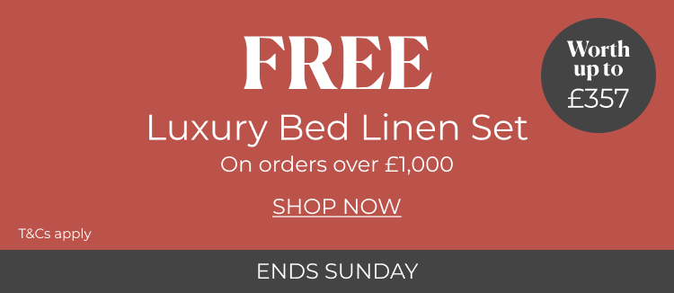 Free Luxury Bed Linen Set
