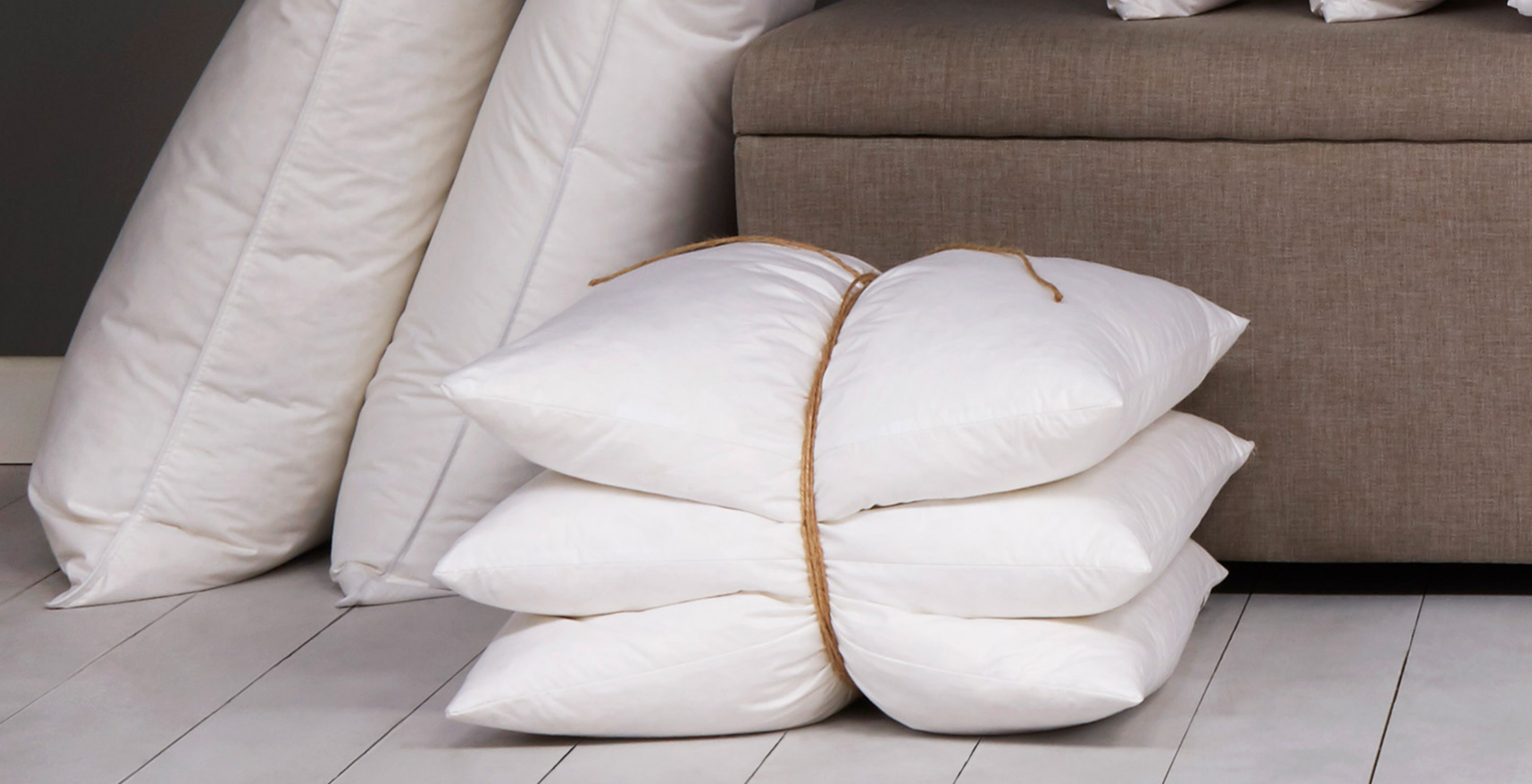 Luxury Feather & Anti Allergy Pillows Feather & Black