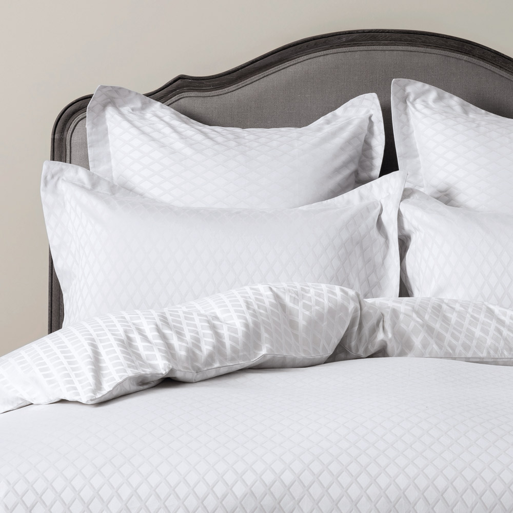 Luxury Bed Linen Sheets Valances Feather Black Diamond Jacquard Bed Linen